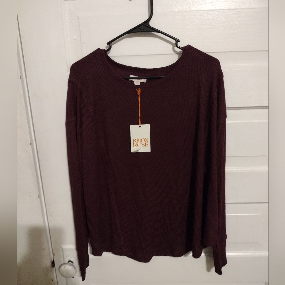NWT Knox Rose Burgundy Long Sleeve Top